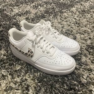 Nike Cheetah Print low court visions